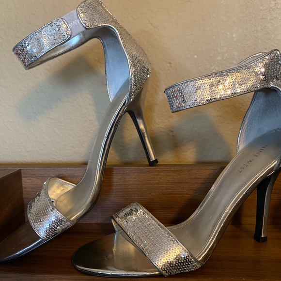 Nine West - Glamorous Silver Sequin Heels - Picture 6 of 11
